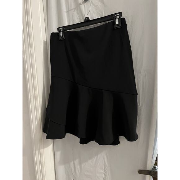 Express Black Pull On Elastic Waist Skirt NWT Sz M - Picture 1 of 4